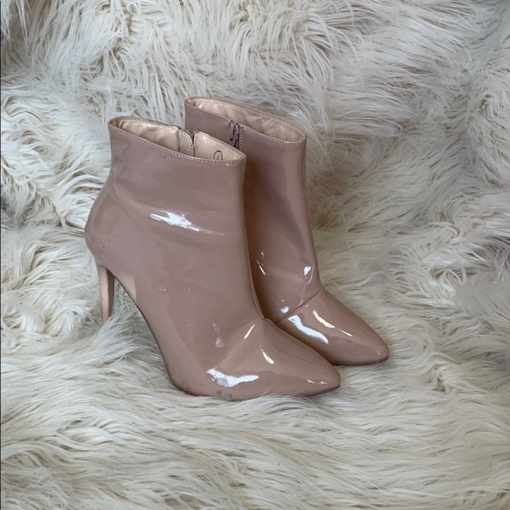 Nude Boot Heels 🖤